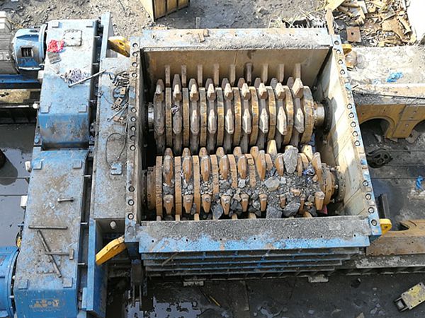 Toothed Wheel Roll Crusher